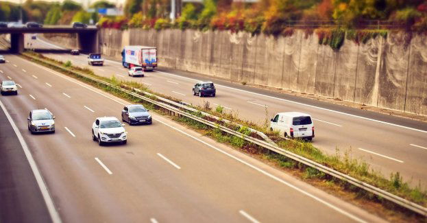 Kolizja z udziałem czterech pojazdów