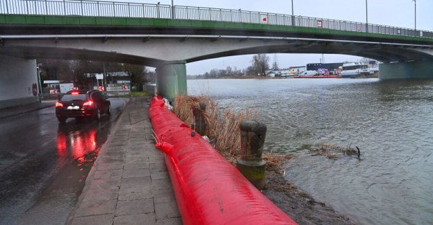 W niedzielę już ponad 300 zgłoszeń w związku z pogodą