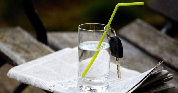 Po kielichu za kierownicą auta