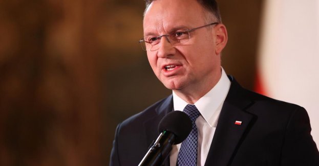 Nie zachodzą przesłanki do stwierdzenia wygaśnięcia mandatu M. Kamińskiego i M. Wąsika