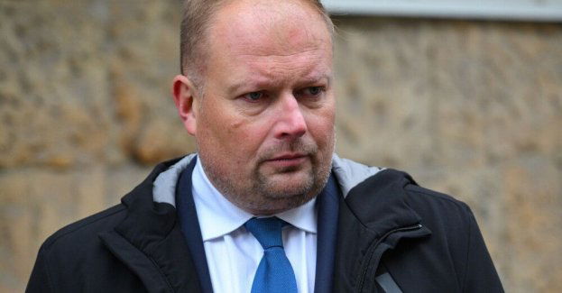 Zembaczyński: zaatakowano biuro krajowe PO