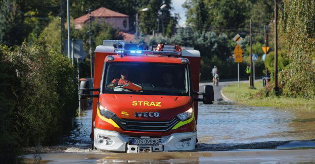 W zalanym budynku odnaleziono zwłoki kobiety