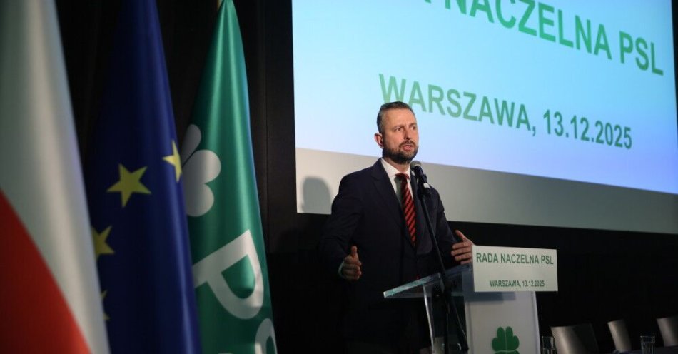 zdjęcie: Kosiniak-Kamysz: w 2027 r. będzie wybór między „normalsami” z PSL, a „oszołomami” od Brauna / Warszawa, 13.12.2025. Prezes PSL, wicepremier, minister obrony narodowej Władysław Kosiniak-Kamysz podczas posiedzenia Rady Naczelnej Polskiego Stronnictwa Ludowego, 13 bm. w Państwowym Muzeum Etnograficznym w Warszawie. (sko) PAP/Leszek Szymański