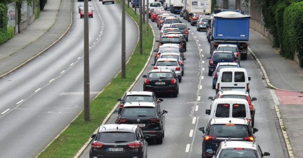 W czwartek na granicy ze Słowacją skontrolowano 11,5 tys. osób i 4,8 tys. pojazdów
