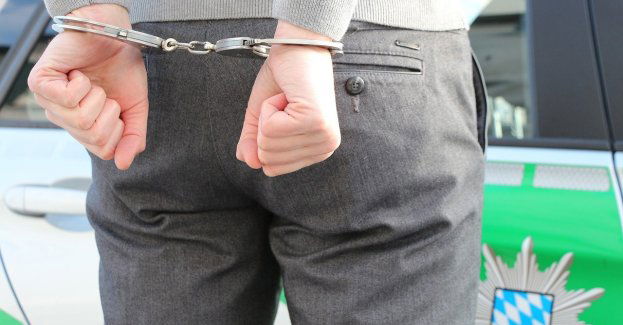 Zduńskowolanin wpadł podczas kontroli policji, okazał się być poszukiwanym do odbycia kary