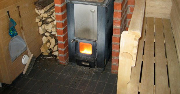 W domu we wsi Kamionki pod Giżyckiem wybuch piec, jedna osoba poparzona