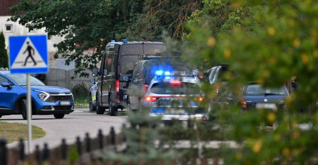Po zatrzymaniu podejrzewanego o zabójstwo pod Rozogami zabezpieczono broń krótką i długą