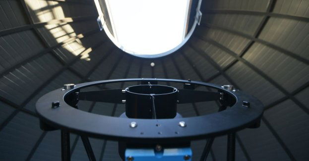 Dawid Chudzik z warszawskiego LO zwyciężył w 68. Olimpiadzie Astronomicznej
