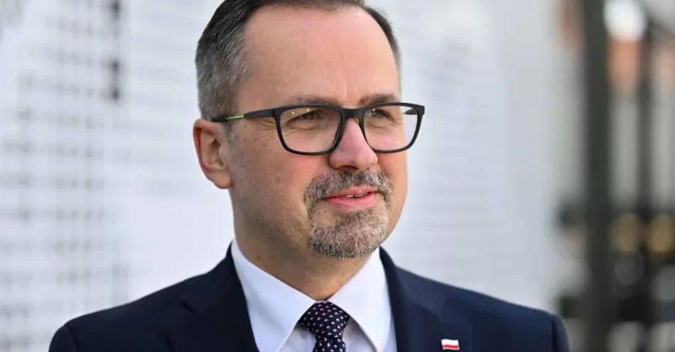 zdjęcie: Marcin Horała kandydatem klubu Rozwój Plus na wicemarszałka Sejmu / Starogard Gdański, 16.05.2026. Poseł PiS Marcin Horała podczas panelu dyskusyjnego „Samorząd blisko ludzi. Polska, Europa, Skuteczność”, 16 bm. w Centrum Sportowo-Edukacyjnym w Starogardzie Gdańskim. (aldg) PAP/Marcin Gadomski