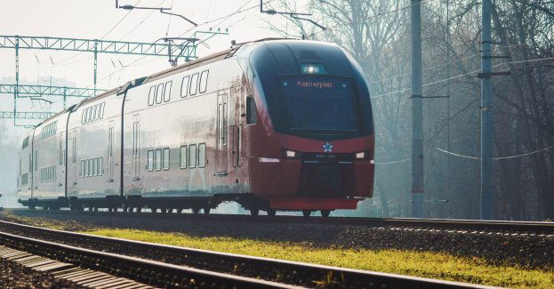 PESA zbuduje nowe pociągi dla ŁKA; pojadą tunelem średnicowym