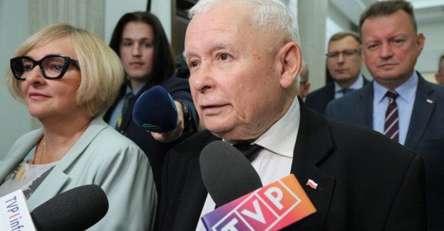Osobiście poparłbym ogólnopolski zakaz sprzedaży alkoholu w godzinach nocnych