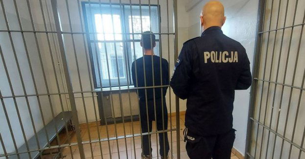 24- latek z zarzutami za rozbój