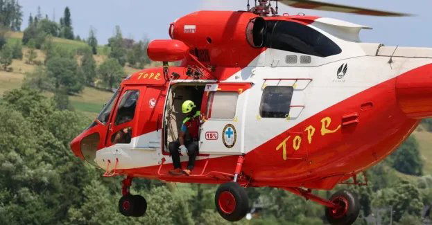 Tatry: w nocy ratownicy TOPR interweniowali 13 razy; nie udało się uratować turysty
