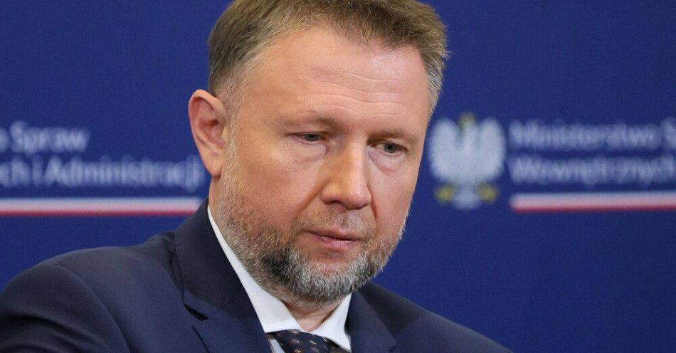 zdjęcie: Kierwiński: podejrzany o gwałt na policjantce został aresztowany po mniej niż 12 godzinach / Warszawa, 22.11.2025. Szef MSWiA Marcin Kierwiński na konferencji prasowej w siedzibie resortu w Warszawie, 22 bm. Temat spotkania: