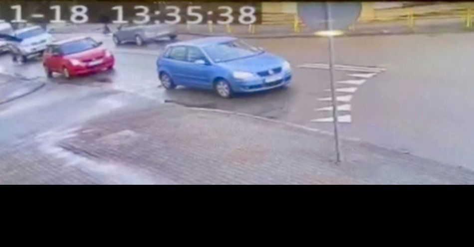 zdjęcie: Potrącenie 71 letniego pieszego na przejściu w Pucku / fot. KPP w Pucku