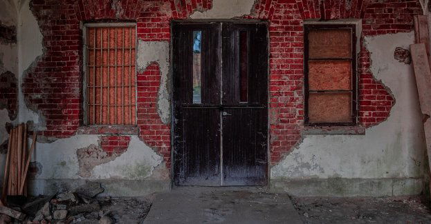 Pożar pustostanu w Szczecinie, jedna ofiara śmiertelna
