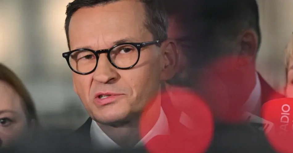 zdjęcie: Morawiecki o zmianach podatkowych: cios w splot słoneczny polskiego biznesu / Warszawa, 24.07.2026. Były premier Mateusz Morawiecki podczas konferencji w Sejmie w Warszawie, 24 bm. Wcześniej prezes PiS Jarosław Kaczyński oświadczył, że grupa posłów zrezygnowała z członkostwa w PiS. Do czwartku do północy parlamentarzyści PiS mieli czas na złożenie deklaracji o nieprzynależeniu do stowarzyszeń - pod groźbą wykluczenia z partii. Mateusz Morawiecki jest twórcą i członkiem Stowarzyszenia Rozwój Plus. (jm) PAP/Radek Pietruszka