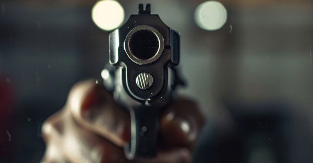 Poszukiwania mężczyzny, który po wypadku drogowym zastrzelił drugiego kierowcę