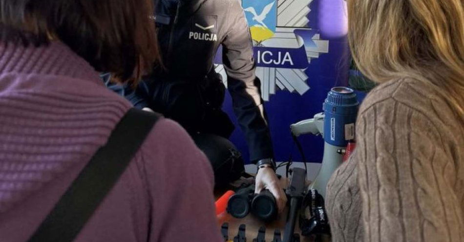 zdjęcie: Sopot: mieszkańcy uczą się bezpieczeństwa podczas Akademii / fot. KMP w Sopocie