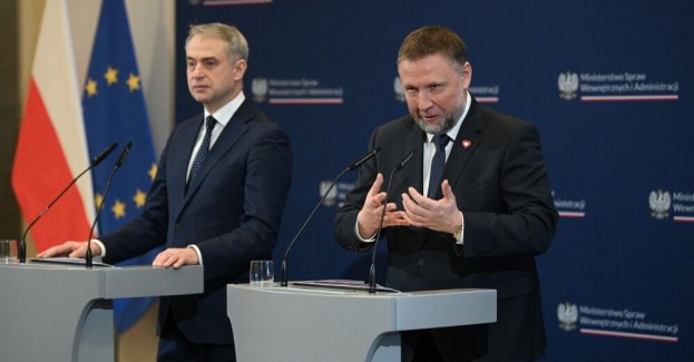 MC i MSWiA pracują nad rozwiązaniami, które umożliwią transkrypcję aktu małżeństwa jednopłciowego