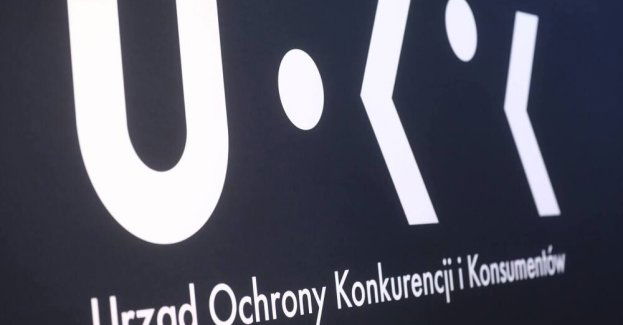 Zarzuty dla firmy Tutlo; warunki opłat w umowach mogą być niezrozumiałe