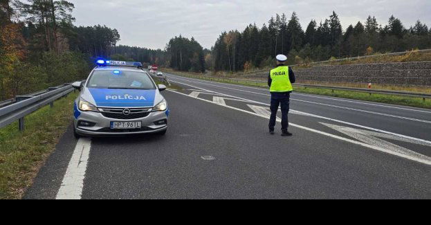 Akcja ZNICZ: policja intensywnie na trasach do Olsztyna