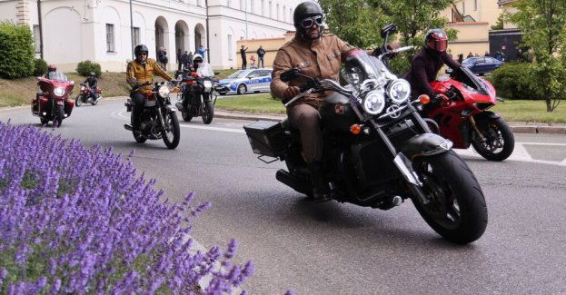 Charytatywna parda motocyklistów The Distinguished Gentleman’s Ride w Warszawie