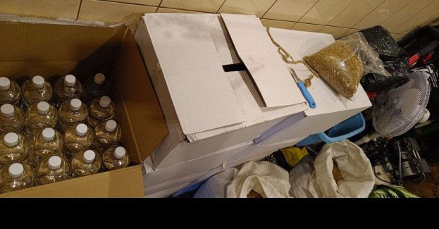 Dzielnicowi ze Śródmieścia przejęli lewy alkohol i tytoń