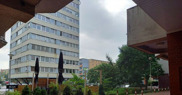 Rozpoczęto kolejne badania stanu technicznego "trzonolinowca"