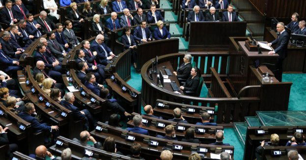 Frekwencja wyborcza w wyborach 15 października osiągnęła ponad 74 proc.; to wielki sukces polskiej demokracji