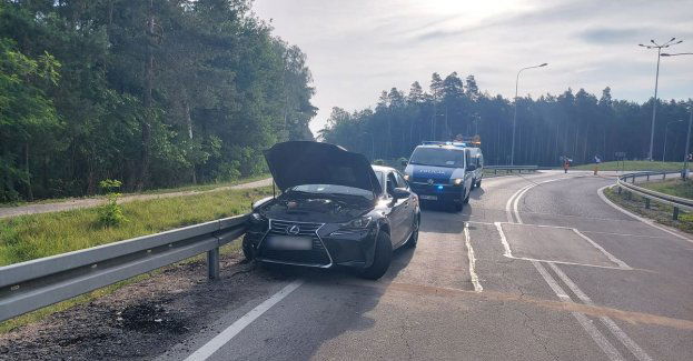 Nietrzeźwa z narkotykami i promilami spowodowała kolizję