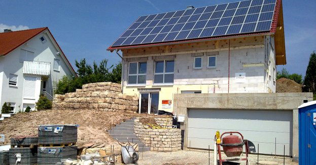 Tragiczny wypadek w Dopiewie; mężczyzna spadł z wysokości