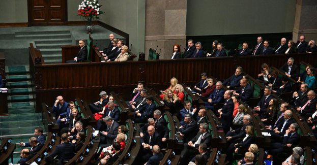 Posłowie X kadencji złożyli ślubowanie
