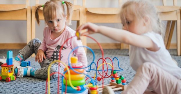 20 i 30 grudnia kolejne wypłaty z programu Aktywny Rodzic. ZUS przypomina także o terminach składania wniosków