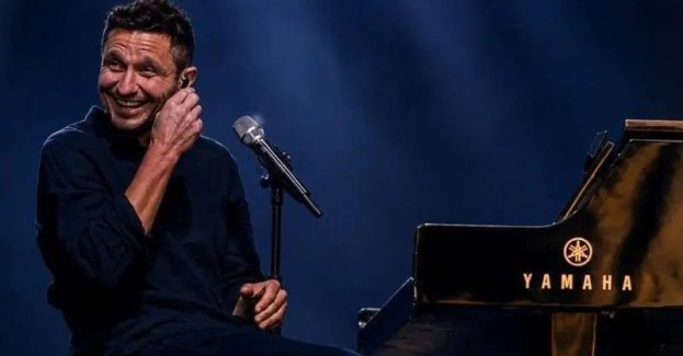 Tylko ładne piosenki. SOLO ACT.