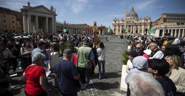 Pogrzeb papieża Franciszka w sobotę o godz. 10 na placu Św. Piotra