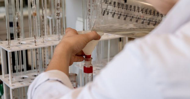 Fundacja Billa Gatesa opracuje domowy test na koronawirusa