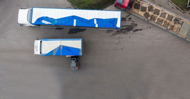 KAS zatrzymała transporty niebezpiecznych odpadów motoryzacyjnych