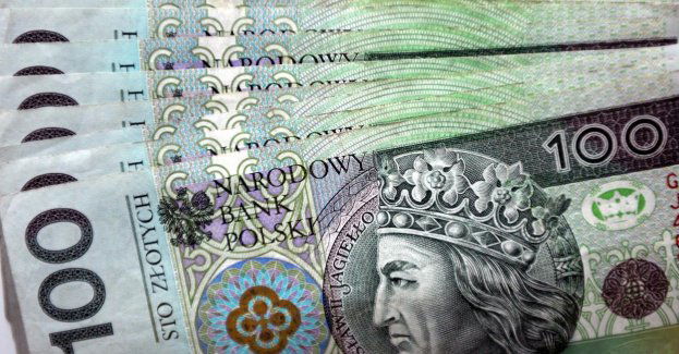 Gminy rządzone przez prawicę dostały ponaddwukrotnie więcej niż opozycyjne