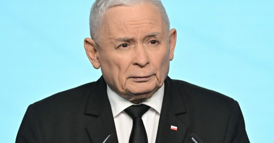 zdjęcie: Umorzone postępowanie w sprawie, którą Kaczyński wytoczył Kaliszowi / Warszawa, 19.03.2025. Prezes PiS Jarosław Kaczyński na konferencji prasowej w siedzibie ugrupowania w Warszawie, 19 bm. (ad) PAP/Radek Pietruszka