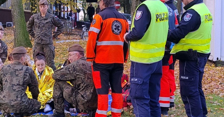 zdjęcie: Służby w akcji podczas ćwiczeń BARAKUDA 2025 w Mławie / fot. KPP w Mławie