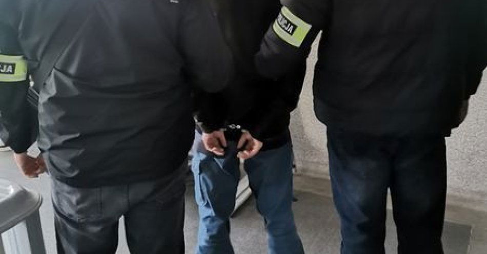 zdjęcie: Po 10 latach ukrywania zatrzymano poszukiwanego mężczyznę / fot. KPP w Dzierżonowie