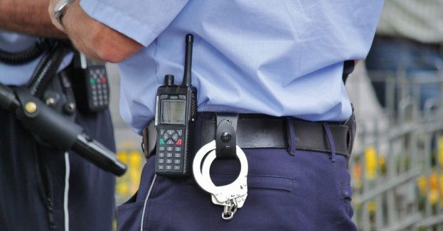 Rozbito grupę zajmującą się oszustwami na policjanta