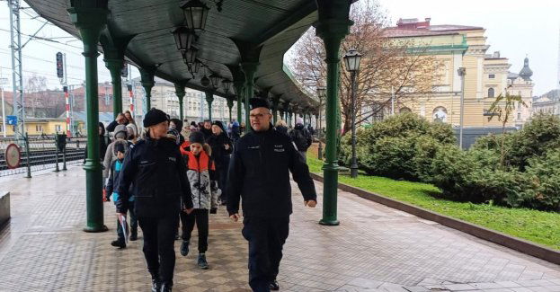 Mikołajkowy pociąg rozbawił dzieci z Krakowa i okolic