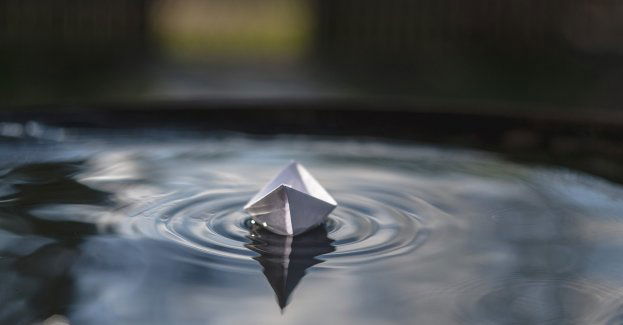 Parada statków i łodzi na Wiśle w hołdzie uczestnikom Powstania Warszawskiego