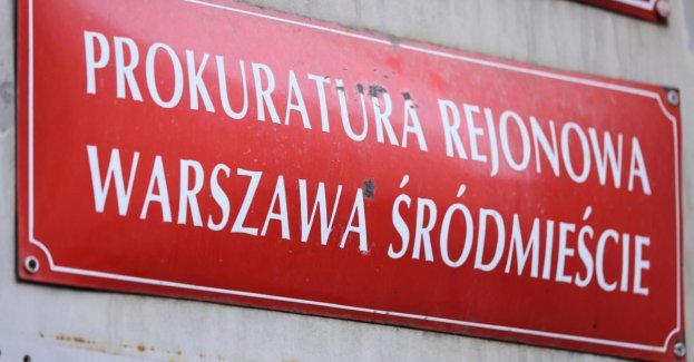 Kolejne działania prokuratury w walce z nielegalnym reklamowaniem alkoholu w internecie przez celebrytów