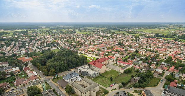 Janów Lubelski: Między Równiną Biłgorajską a Roztoczem Zachodnim