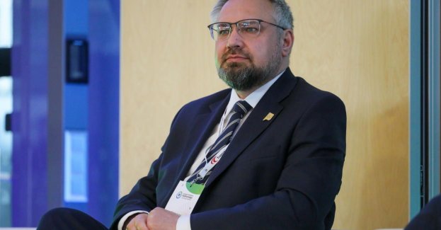 Podjąłem decyzję, że nie wystartuję w wyborach do PE z pierwszej pozycji