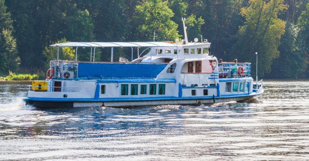 Dziewięć osób poszkodowanych w kolizji statków na Zalewie Szczecińskim