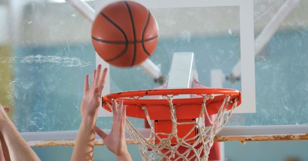 Poprzeczka wisi wysoko